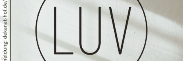 LUV Schrift auf heller Wand
