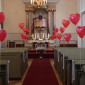 Lorenzkirche mit Herzballons