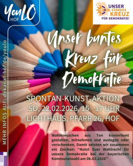 Buntstifte im Hintergrund des Plakats zur Veranstaltung